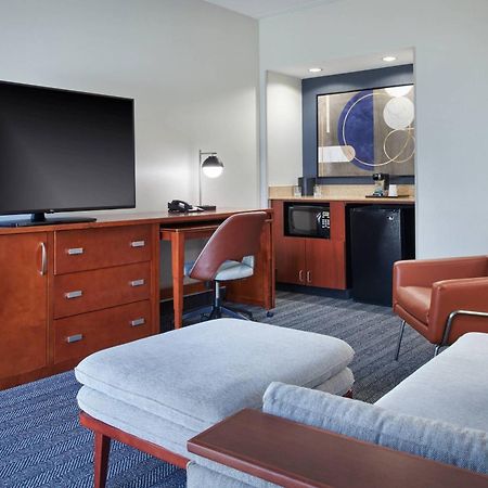 Courtyard Chicago Highland Park/Northbrook Hotell Exteriör bild