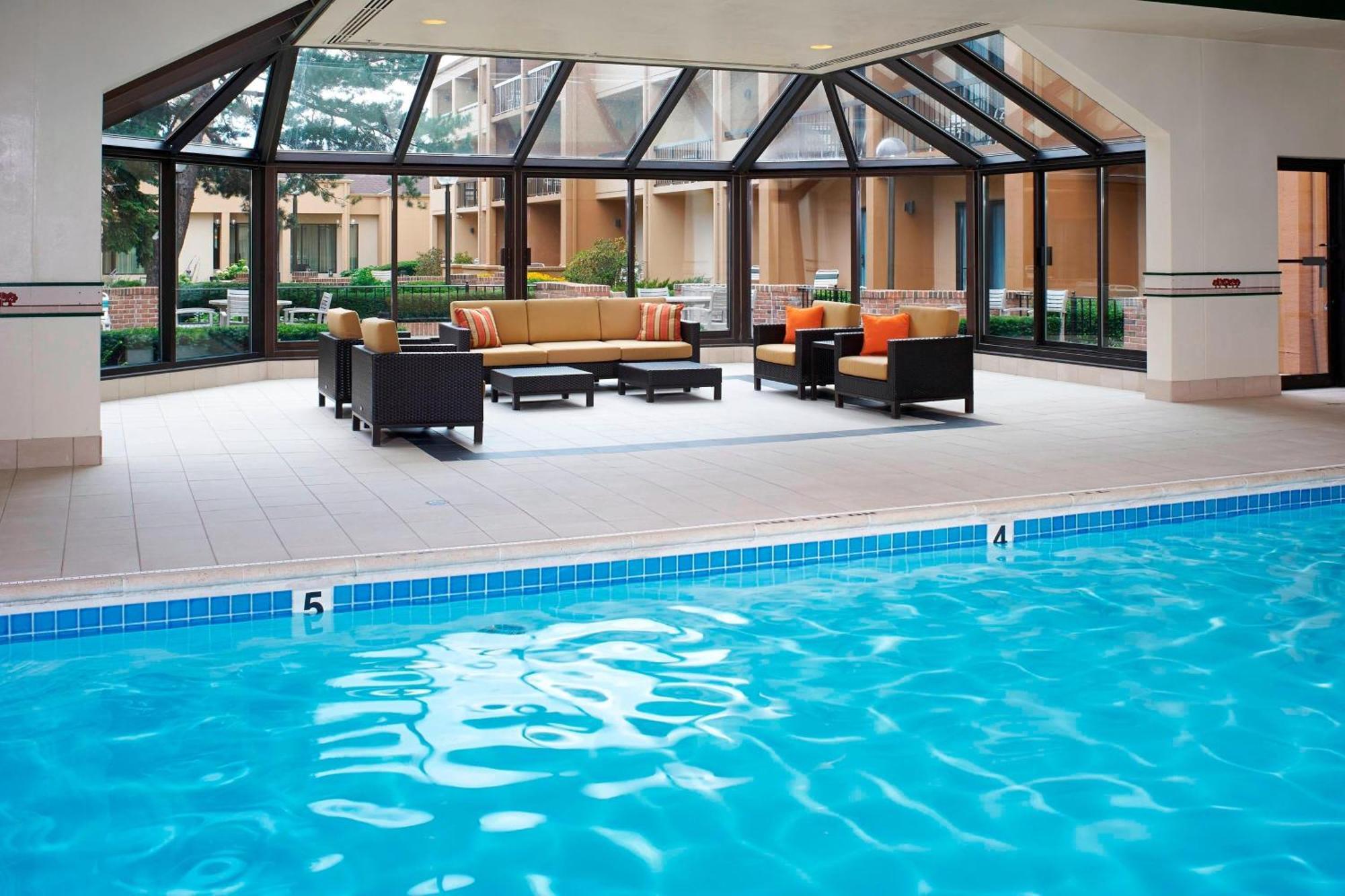 Courtyard Chicago Highland Park/Northbrook Hotell Exteriör bild