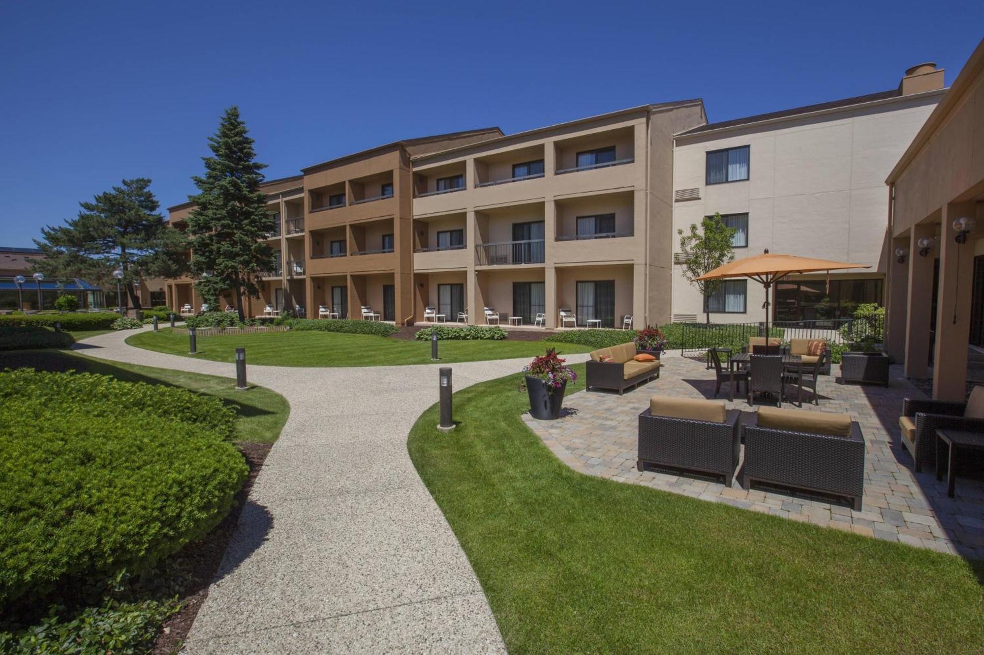 Courtyard Chicago Highland Park/Northbrook Hotell Exteriör bild
